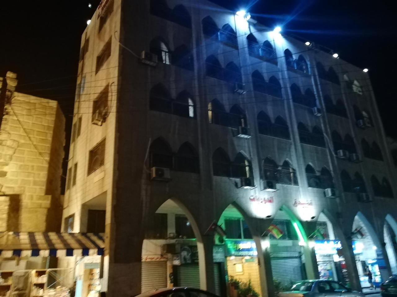 Al-Houriat Hotel Амман Екстер'єр фото
