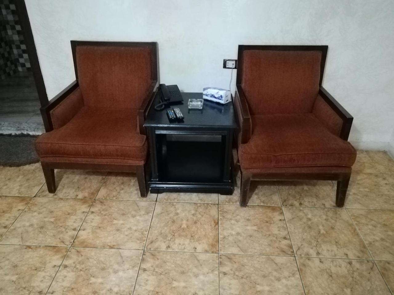 Al-Houriat Hotel Амман Екстер'єр фото