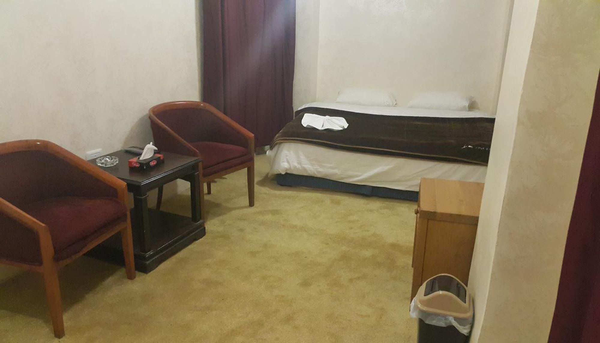 Al-Houriat Hotel Амман Екстер'єр фото